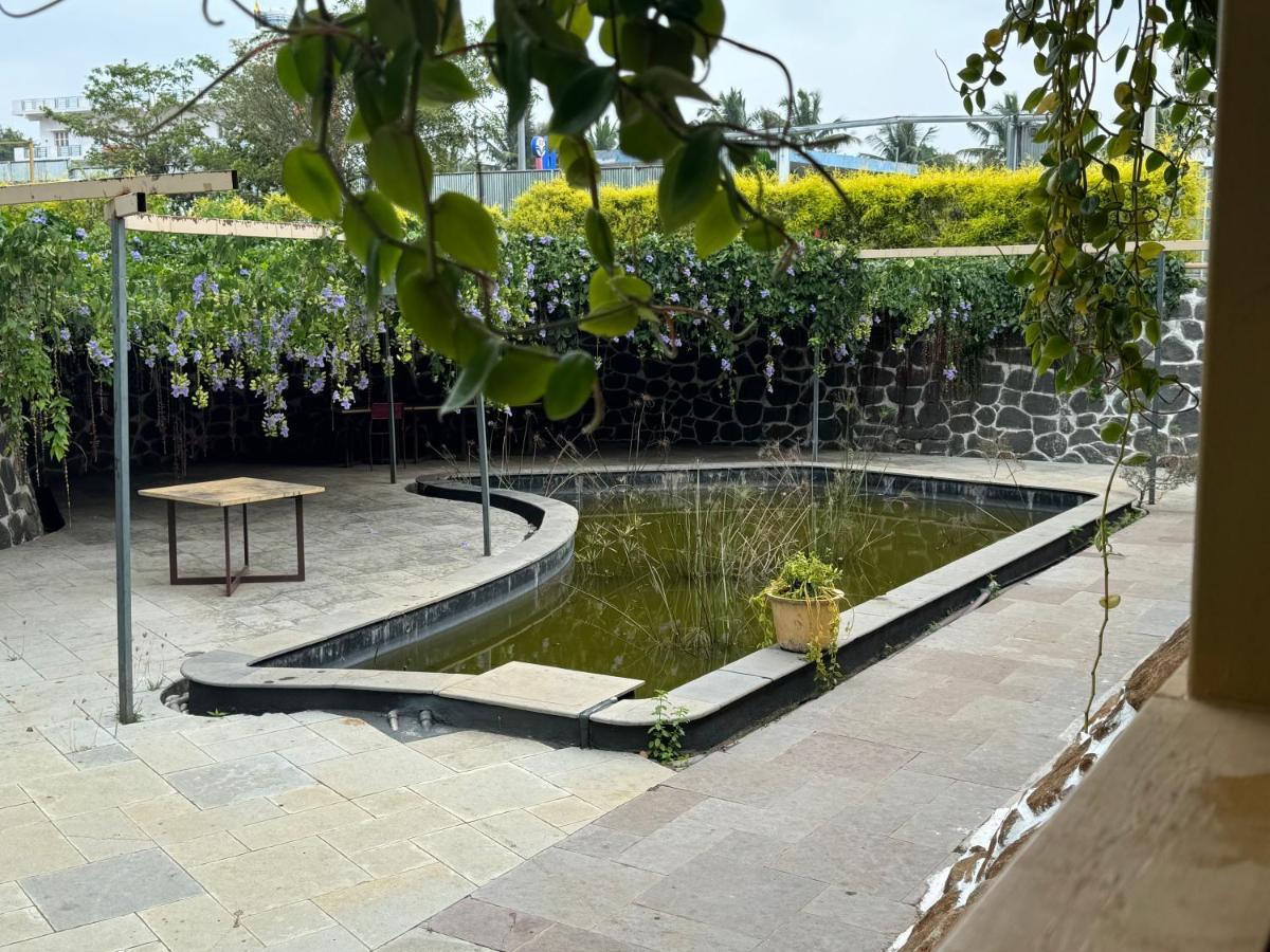 Chikoo Farm Inn Bangalore Exterior foto