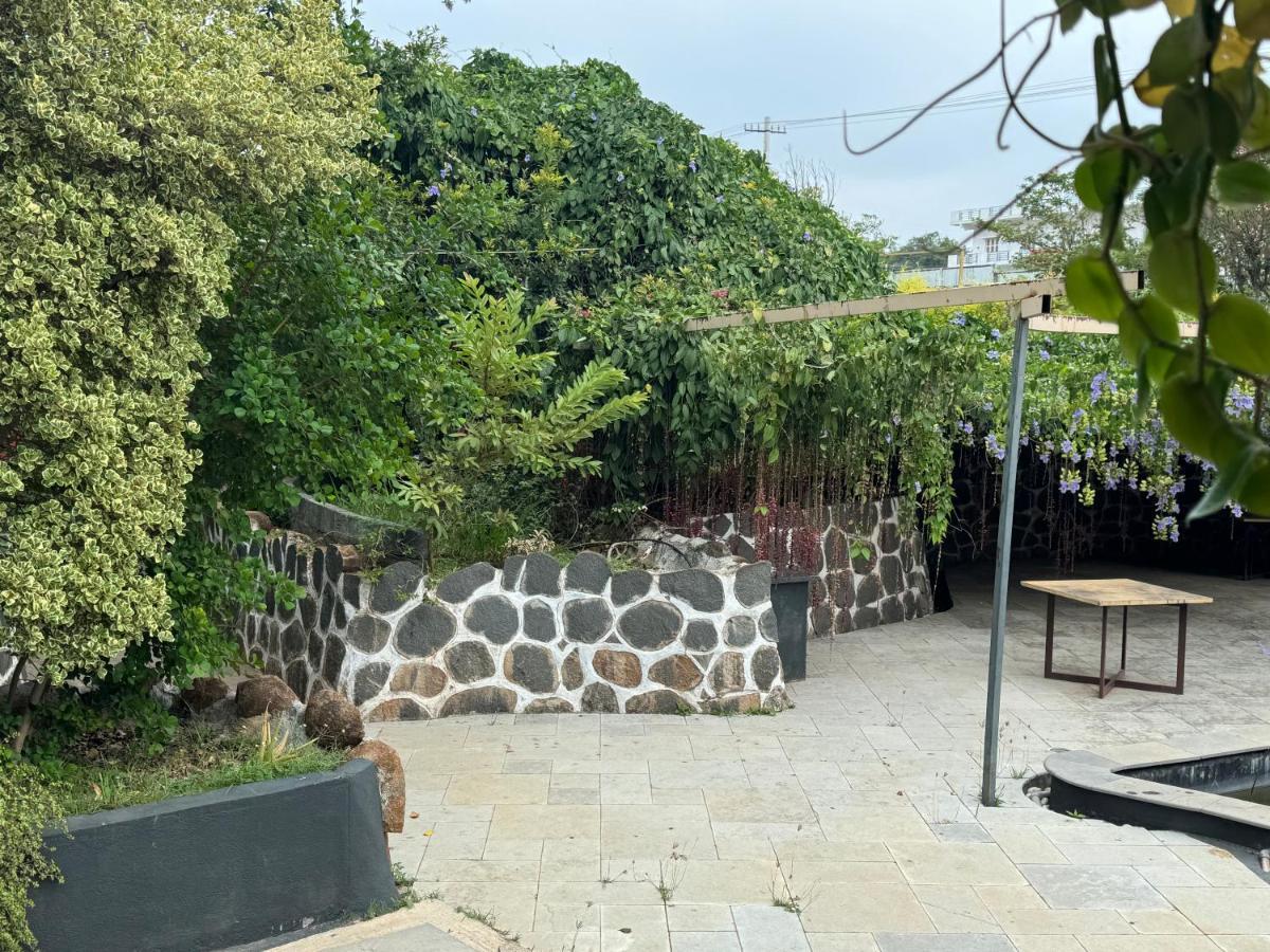 Chikoo Farm Inn Bangalore Exterior foto