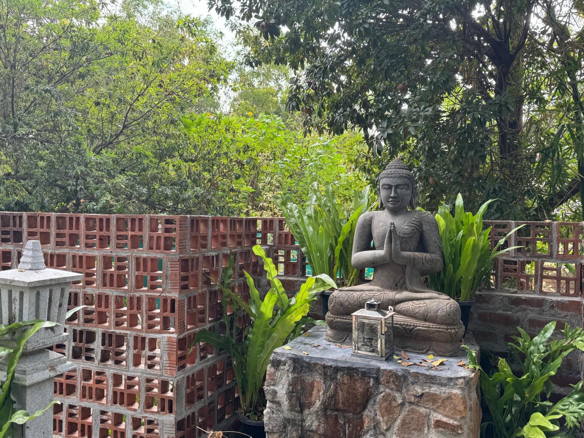 Chikoo Farm Inn Bangalore Exterior foto